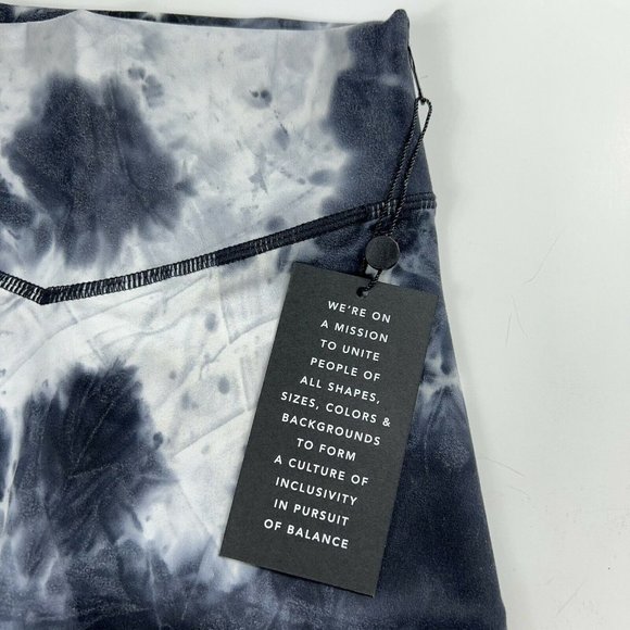 Balance Athletica Women’s The Cloud Short Logo Avalanche Tie Dye Size XXS New - Picture 4 of 12